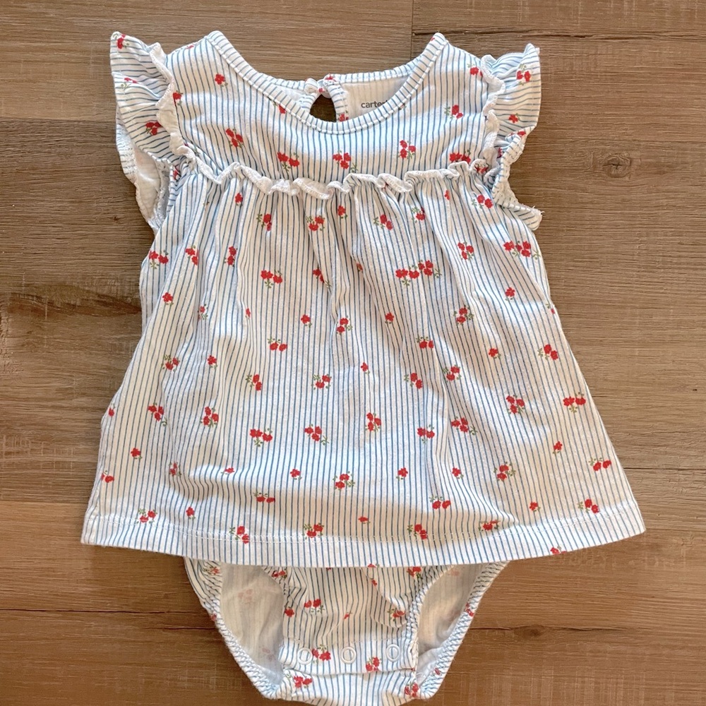 Carter’s Romper with Flowers